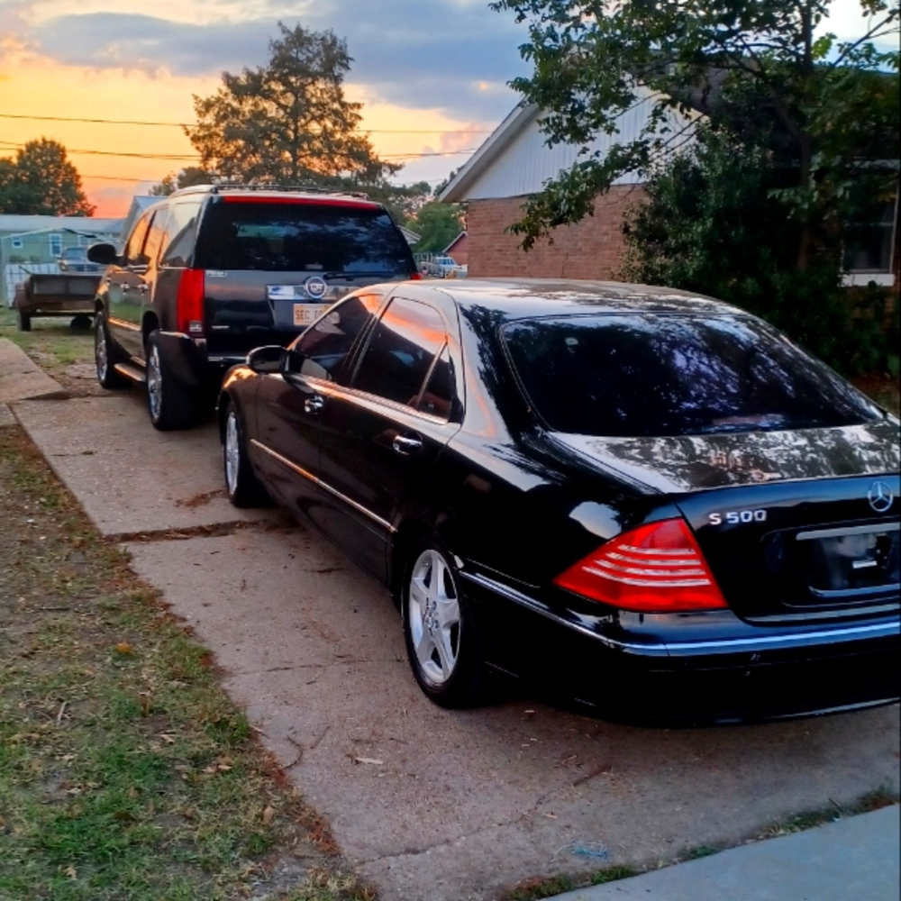 2005 S500 Mercedes benz base 4 door asking price 13,500